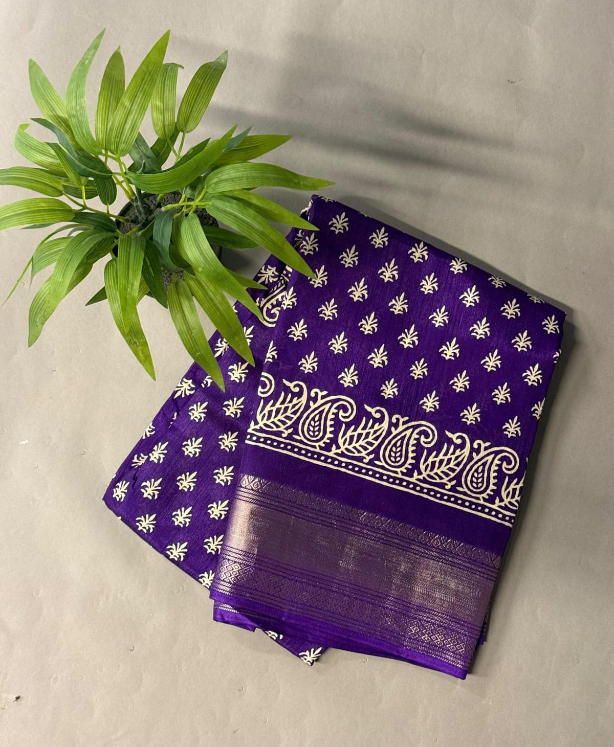 SAREES