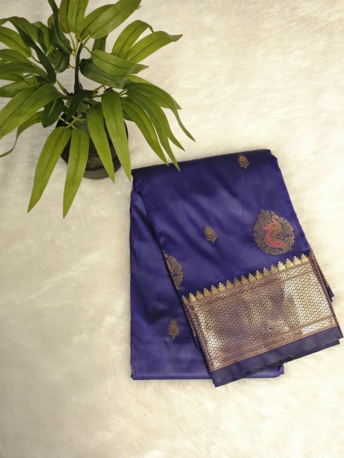 SAREES