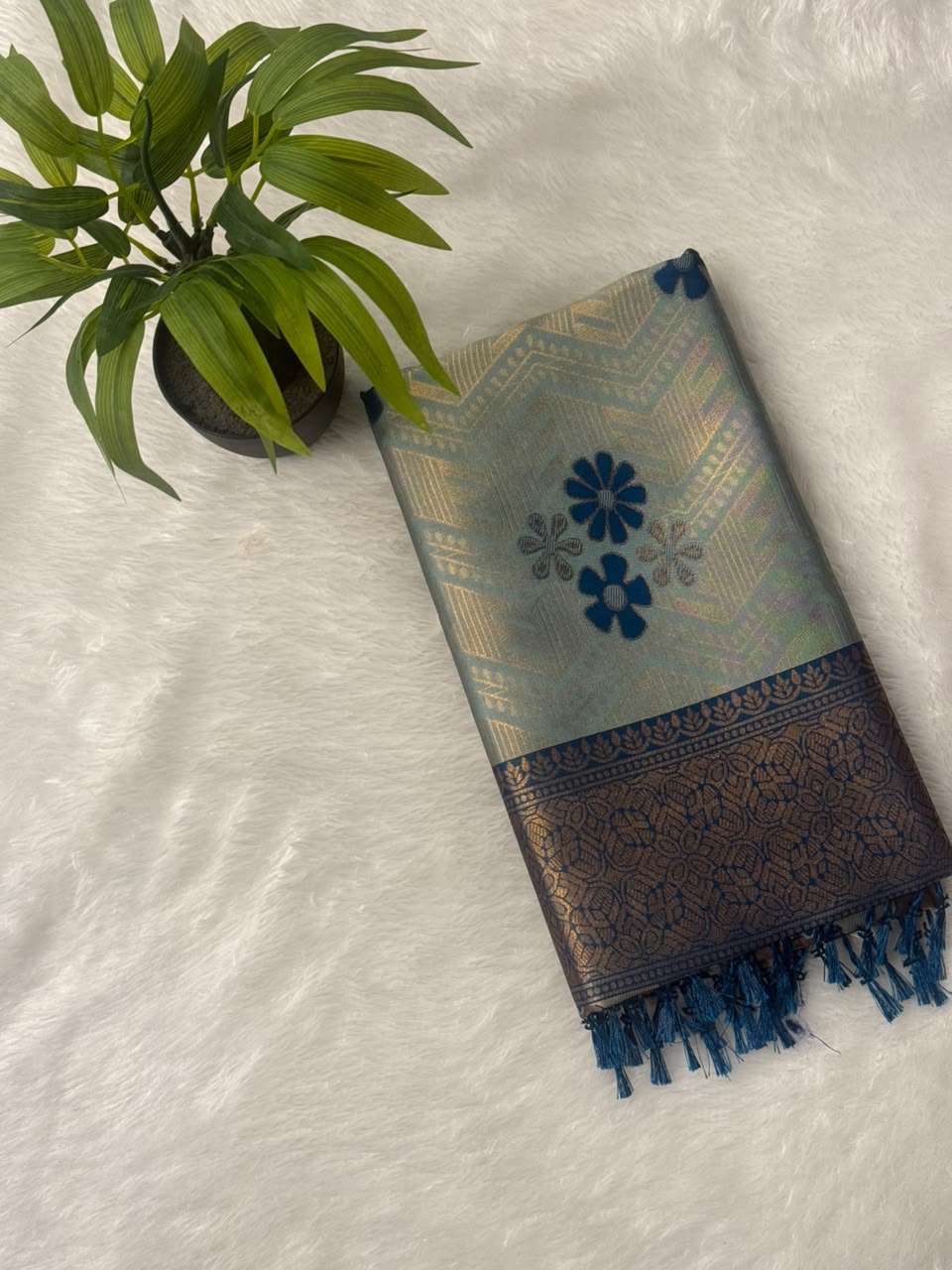 SAREES