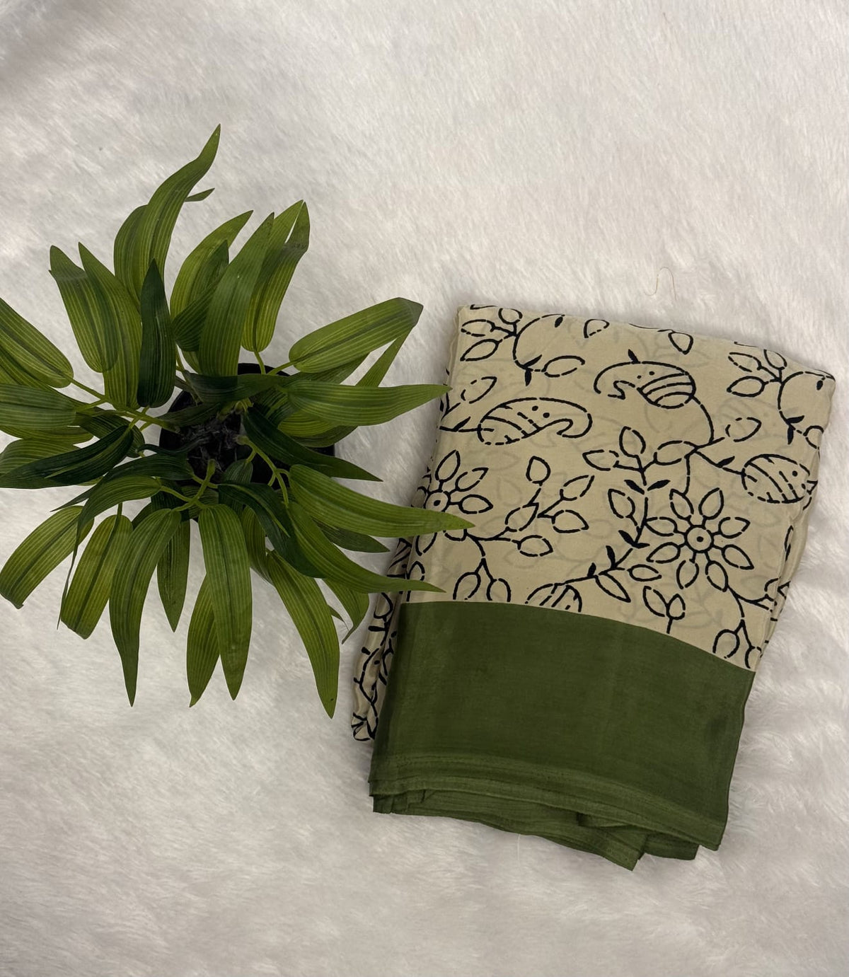 SAREES