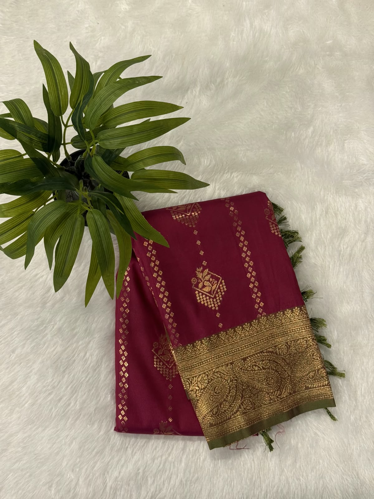 SAREES