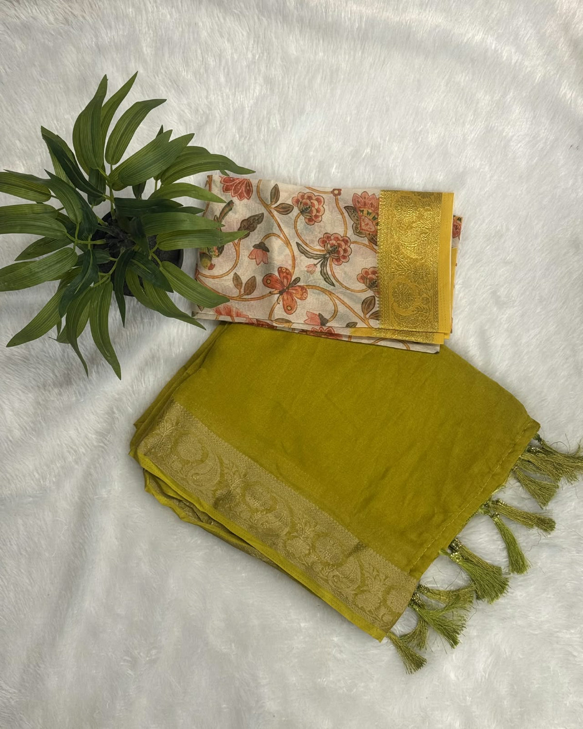 SAREES